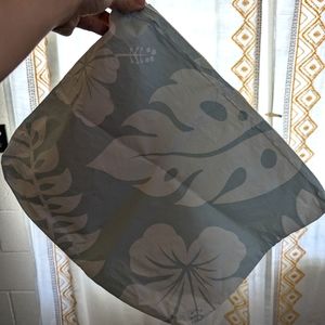 Aloha collection max pouch